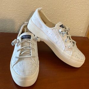 New Sperry womens shoes. Size 7